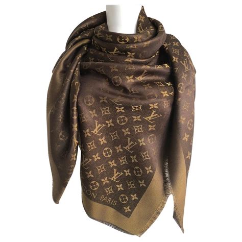 louis vuitton homme echarpe|prix foulard louis vuitton.